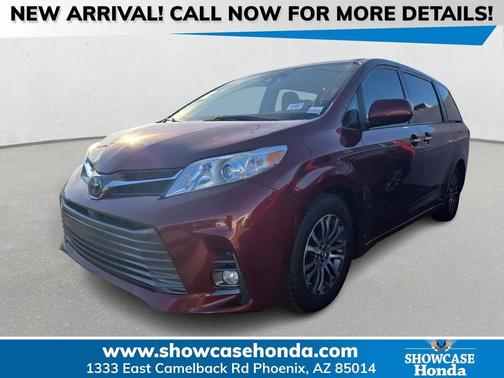 2020 Toyota Sienna XLE