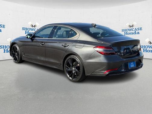 2023 Genesis G70 2.0T RWD