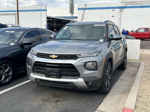 Sterling Gray Metallic 2023 Chevrolet Trailblazer LT