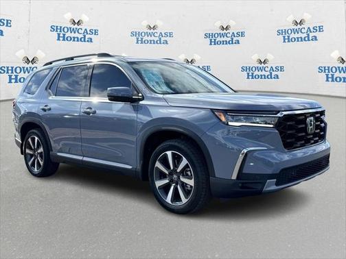 2025 Honda Pilot Touring 8-Passenger
