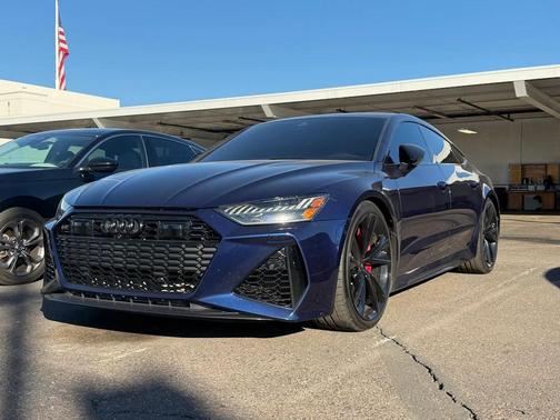 2021 Audi RS 7 4.0T