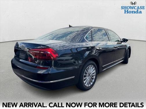 2017 Volkswagen Passat 1.8T SE