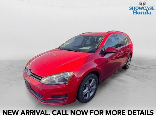2015 Volkswagen Golf SportWagen TDI S 4-Door