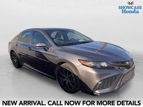 Predawn Gray Mica 2021 Toyota Camry SE