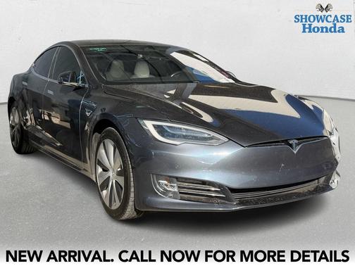 2020 Tesla Model S Performance