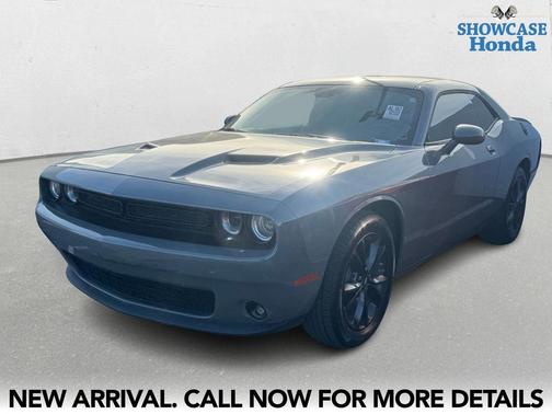 2023 Dodge Challenger SXT