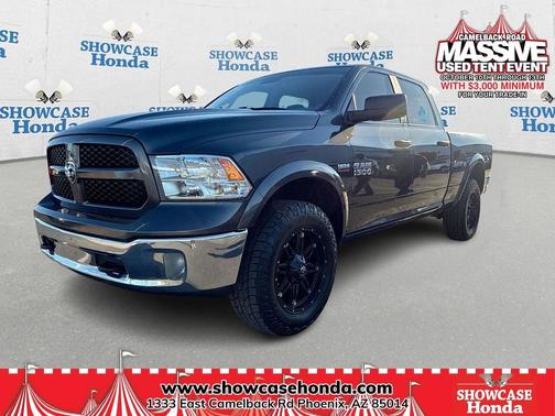 2017 RAM 1500 SLT
