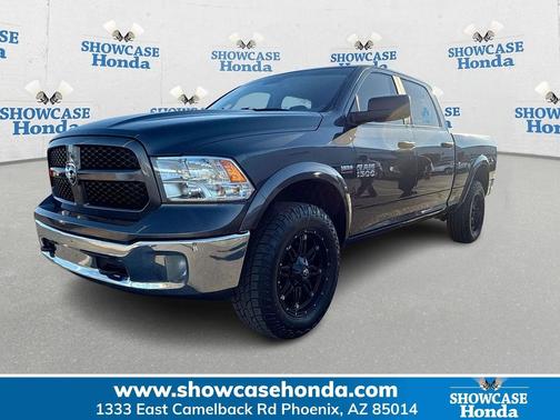 2017 RAM 1500 SLT