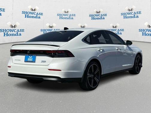 2025 Honda Accord Hybrid Base