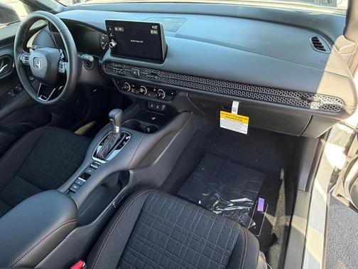 2026 Honda HR-V 2WD Sport