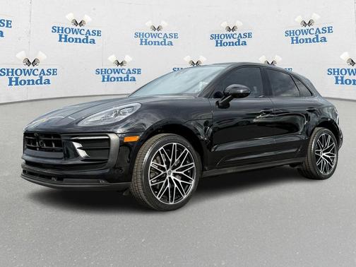 2023 Porsche Macan 