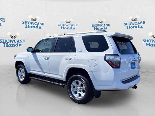 Super White 2019 Toyota 4Runner SR5