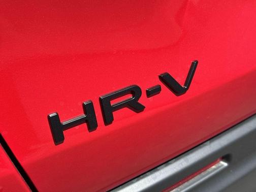 2026 Honda HR-V 2WD Sport