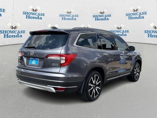 2020 Honda Pilot Touring 8-Passenger
