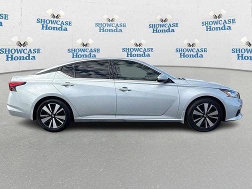 2020 Nissan Altima 2.5 SV