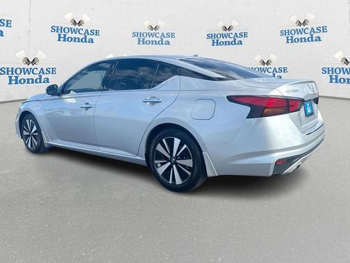 2020 Nissan Altima 2.5 SV