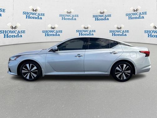 2020 Nissan Altima 2.5 SV