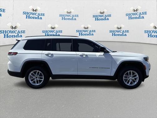 2022 Jeep Grand Cherokee L Laredo