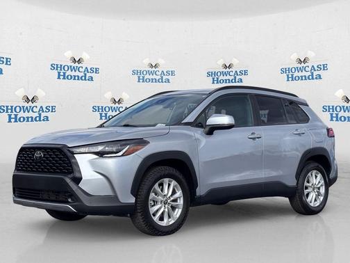 Sonic Silver 2022 Toyota Corolla Cross LE