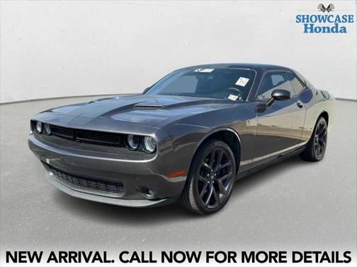 2021 Dodge Challenger SXT