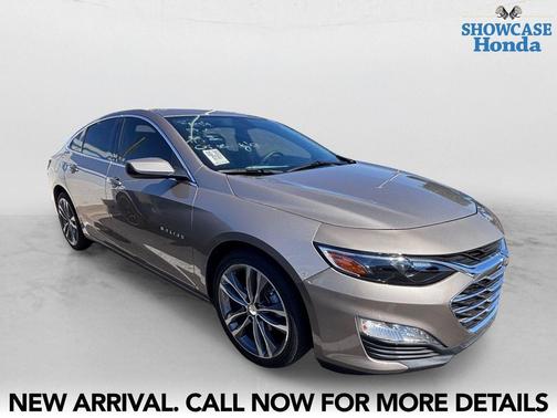 Mineral Gray Metallic 2022 Chevrolet Malibu FWD LT