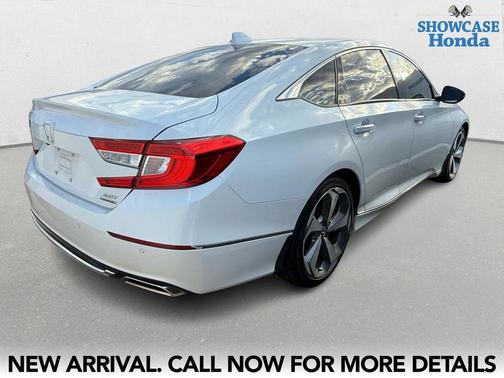 2019 Honda Accord Touring 2.0T