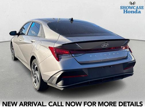 2025 Hyundai ELANTRA Sport