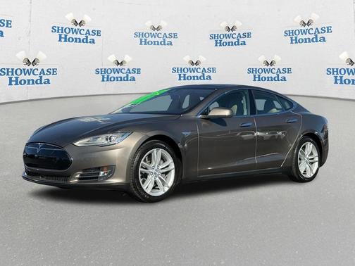 2015 Tesla Model S 