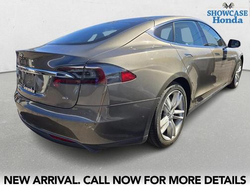 2015 Tesla Model S