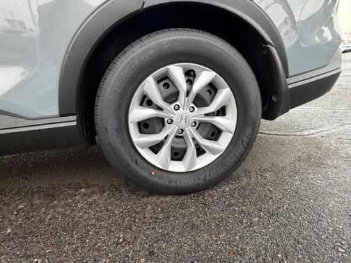 2026 Honda CR-V LX AWD