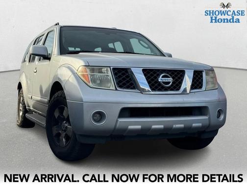 2007 Nissan Pathfinder SE