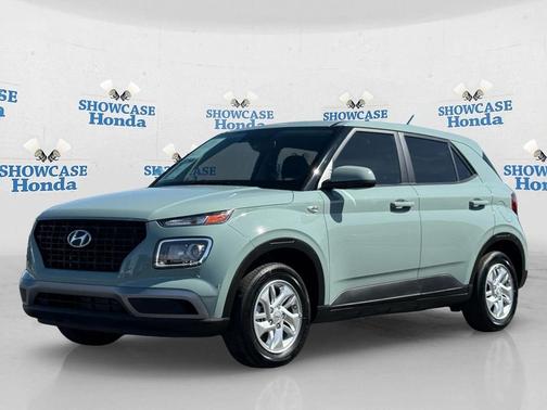 2025 Hyundai VENUE SE