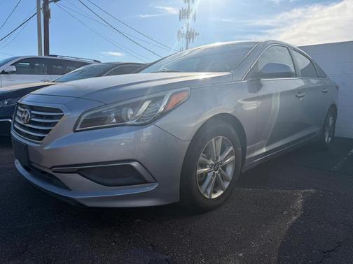 2016 Hyundai SONATA Base