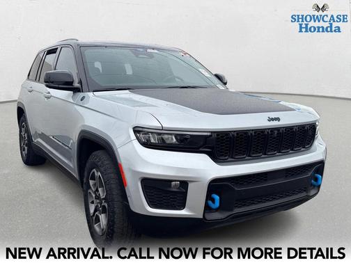 2022 Jeep Grand Cherokee 4xe Trailhawk