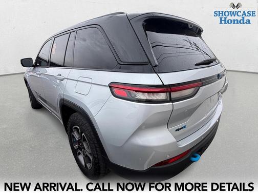 2022 Jeep Grand Cherokee 4xe Trailhawk