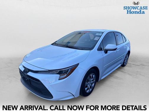 Ice Cap 2025 Toyota Corolla LE