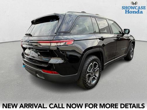 2022 Jeep Grand Cherokee 4xe Trailhawk