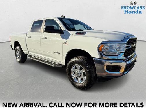 2022 RAM 2500 Big Horn Crew Cab 4x4 6'4' Box