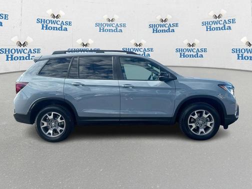 2023 Honda Passport AWD TrailSport