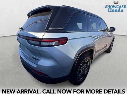 2024 Jeep Grand Cherokee 4xe Trailhawk