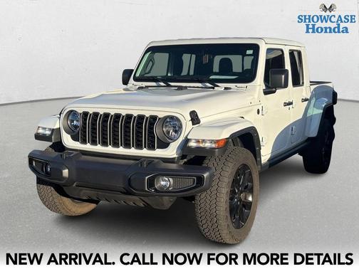 2025 Jeep Gladiator Sport