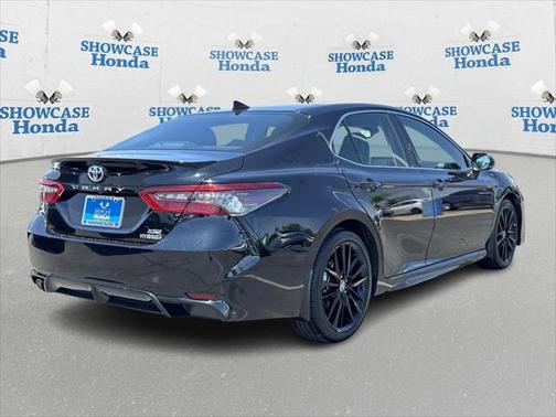 2024 Toyota Camry Hybrid SE