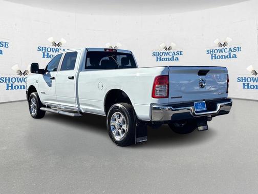 2024 RAM 2500 Big Horn Crew Cab 4x4 8' Box