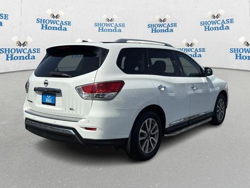 2015 Nissan Pathfinder SL
