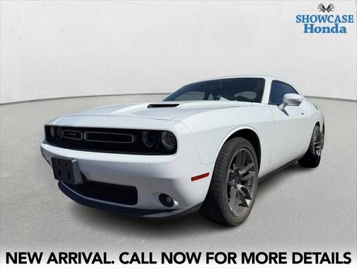 2019 Dodge Challenger SXT