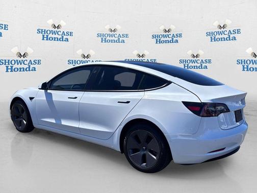 Pearl White Multi-Coat 2021 Tesla Model 3 Standard Range Plus