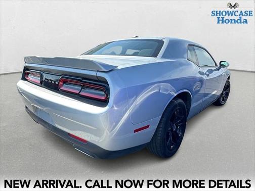 2022 Dodge Challenger SXT