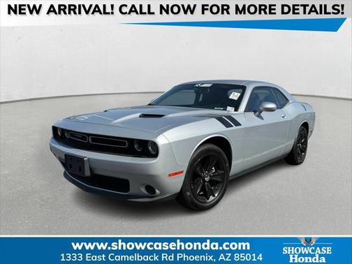 2022 Dodge Challenger SXT