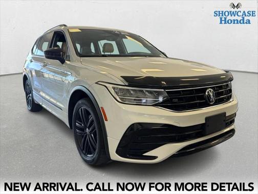 2022 Volkswagen Tiguan 2.0T SE R-Line Black