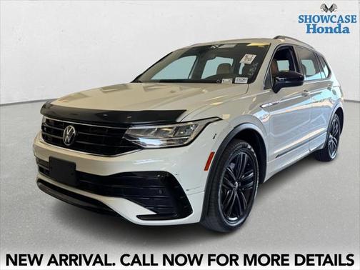 2022 Volkswagen Tiguan 2.0T SE R-Line Black